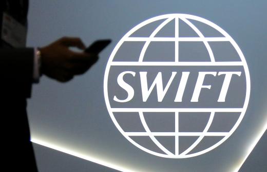 Резолюционная ситуация: что стоит за призывами отключить Россию от SWIFT