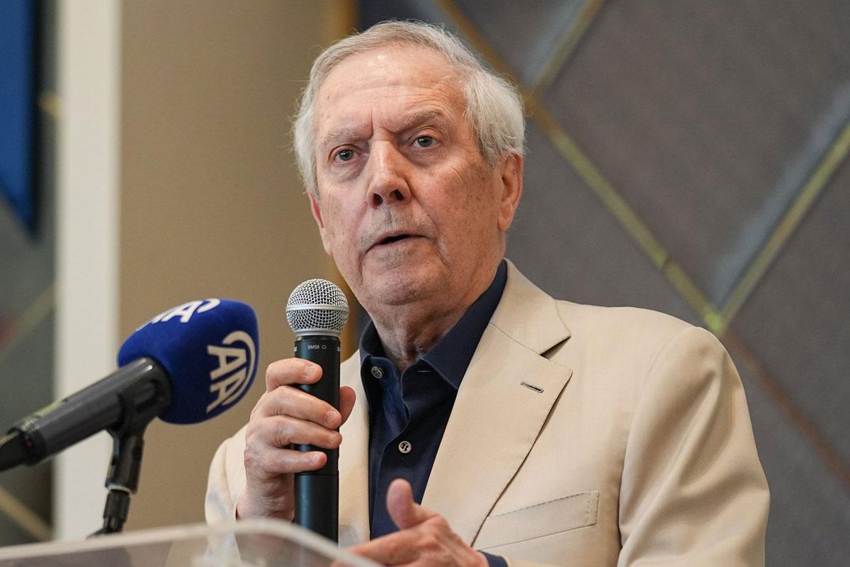Aziz Yıldırım, Sadettin Saran'ın transfer ettiği yıldız ismi gönderiyor