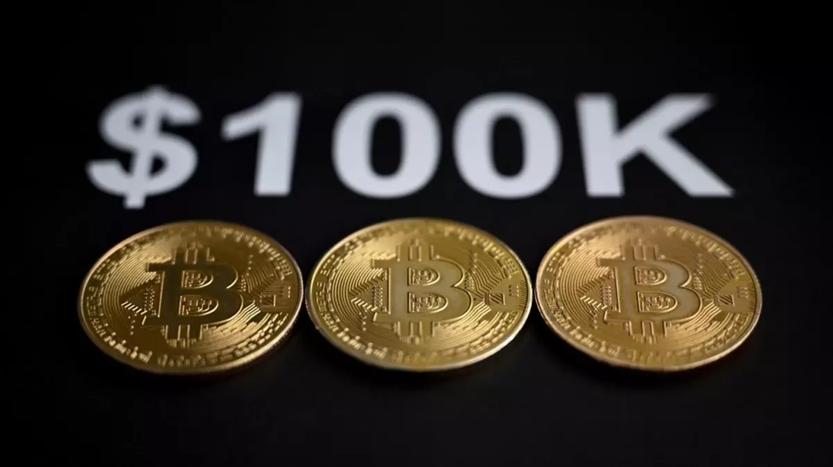 Bitcoin, 100 bin doları aşarak tarihe geçti, yatırımcılar bir yılda köşe oldu