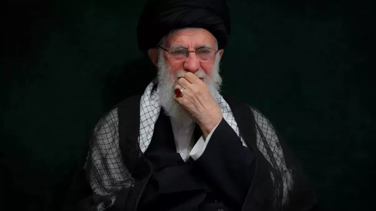 Nasrallah'ın ölümü sonrası İran'ı korku sardı! Hamaney güvenli bölgeye götürüldü