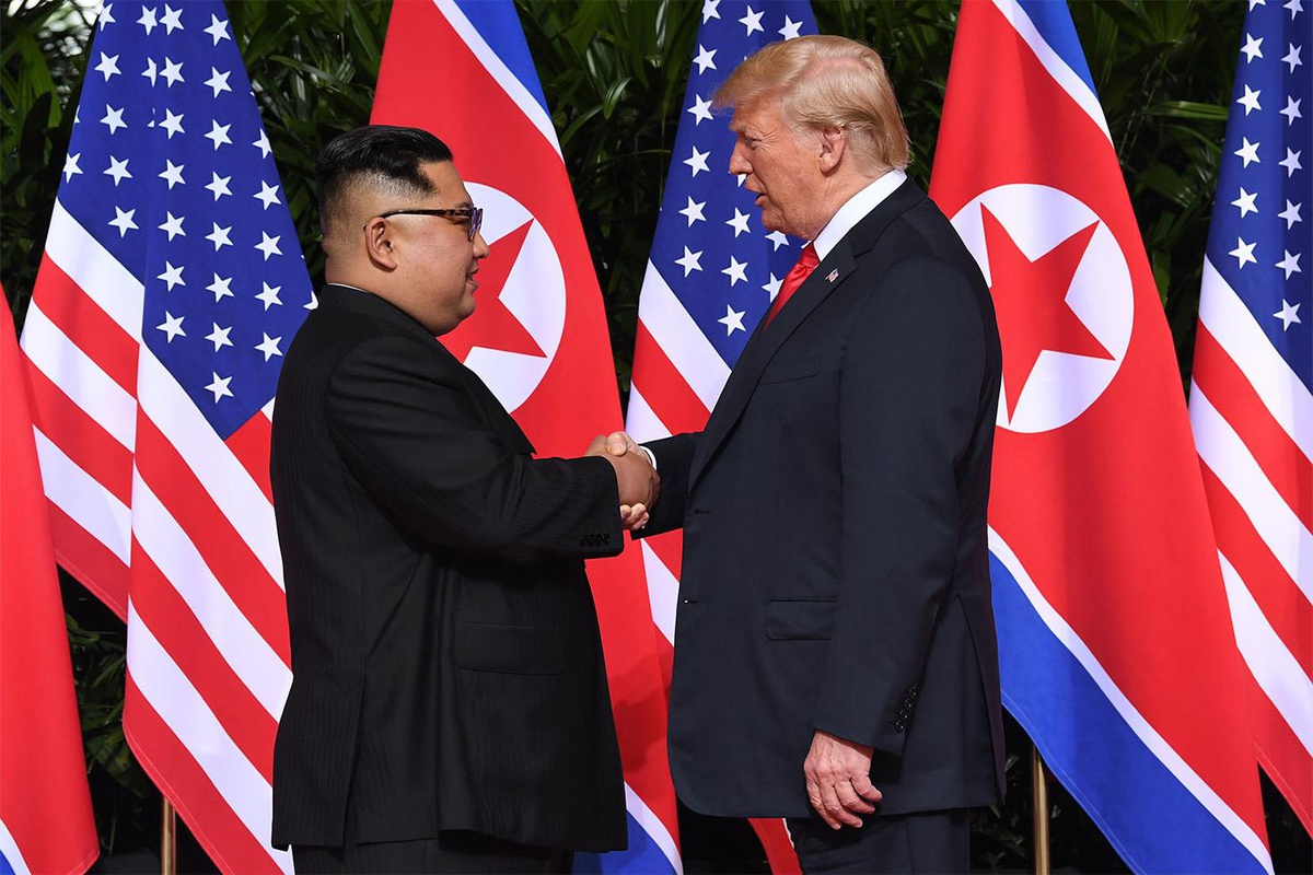 Trump'tan nükleer rest! Kim Jong Un'a başka, İran'a başka mesaj